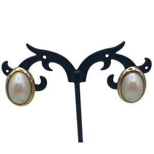 Vintage Richelieu Gold Tone Faux Pearl Oval Pierced Earrings .75 Inch Domed